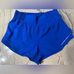 Lululemon women’s size 6 shorts